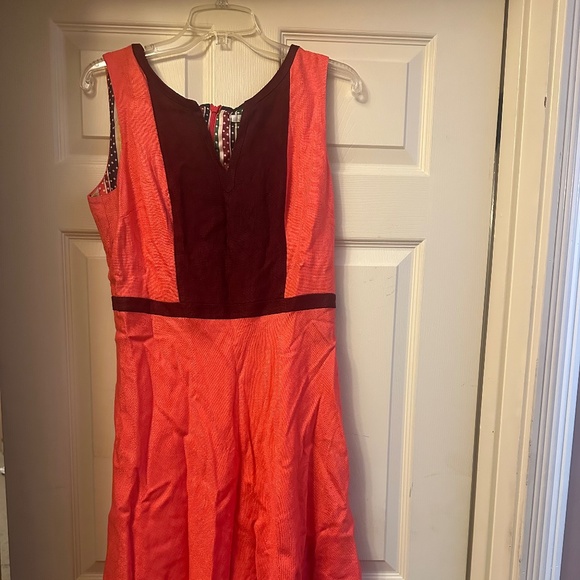Boden Dresses & Skirts - Boden || Multicolored Sleeveless Midi Dress || Size 10R || 100% Viscose